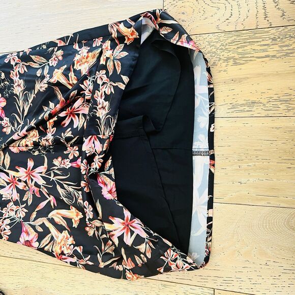 Runway The Label Mini Dress Small Black Floral Long Sleeve V Neck RNWY Aysa Club - Picture 11 of 16